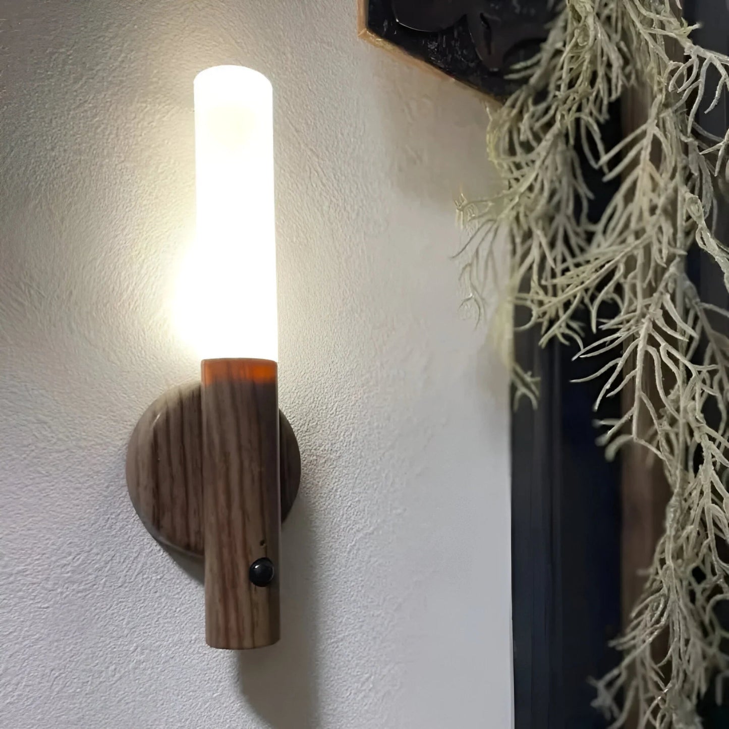 LumoGlow – Magnetic Motion Sensor Wall Light 4