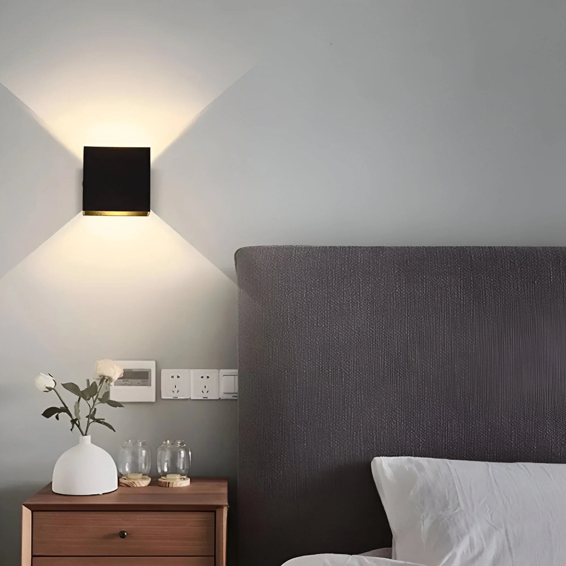 LumiCube – Minimalist Cube Wall Light 1
