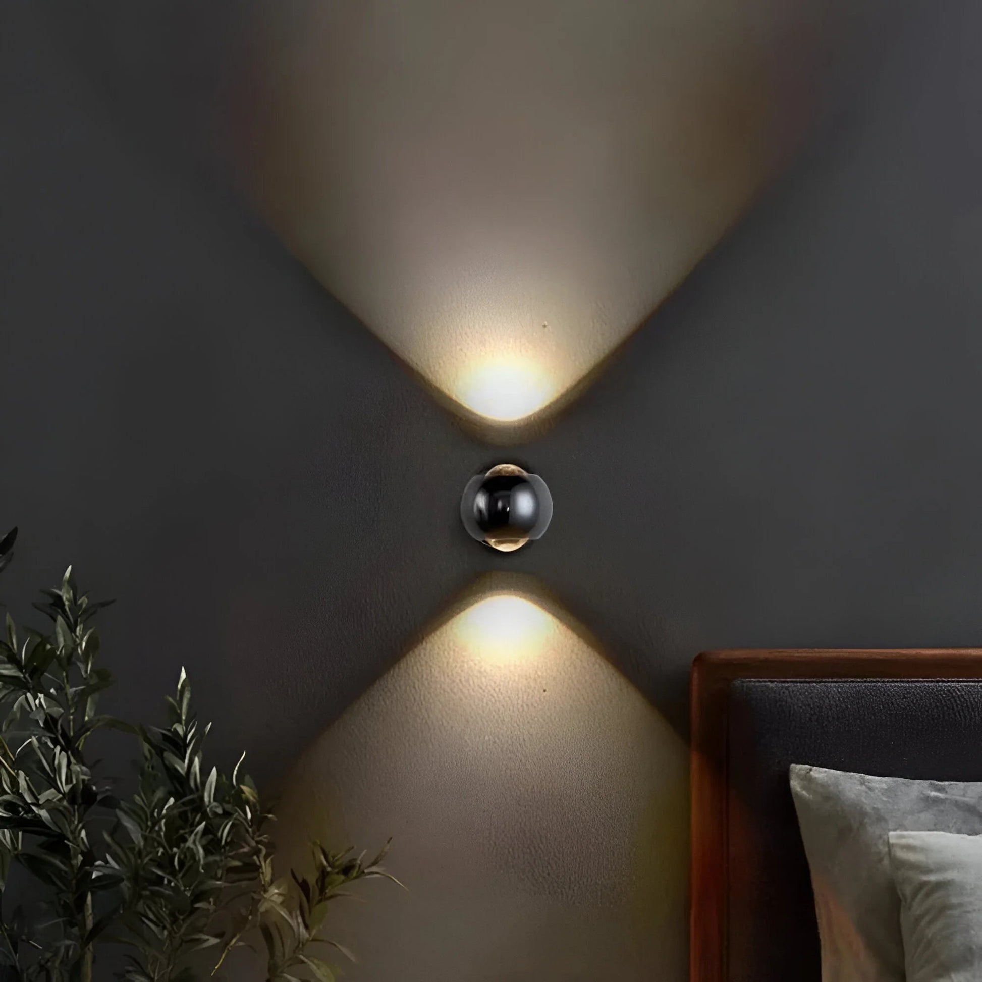 LumiTurn – Adjustable 180° LED Wall Light 3