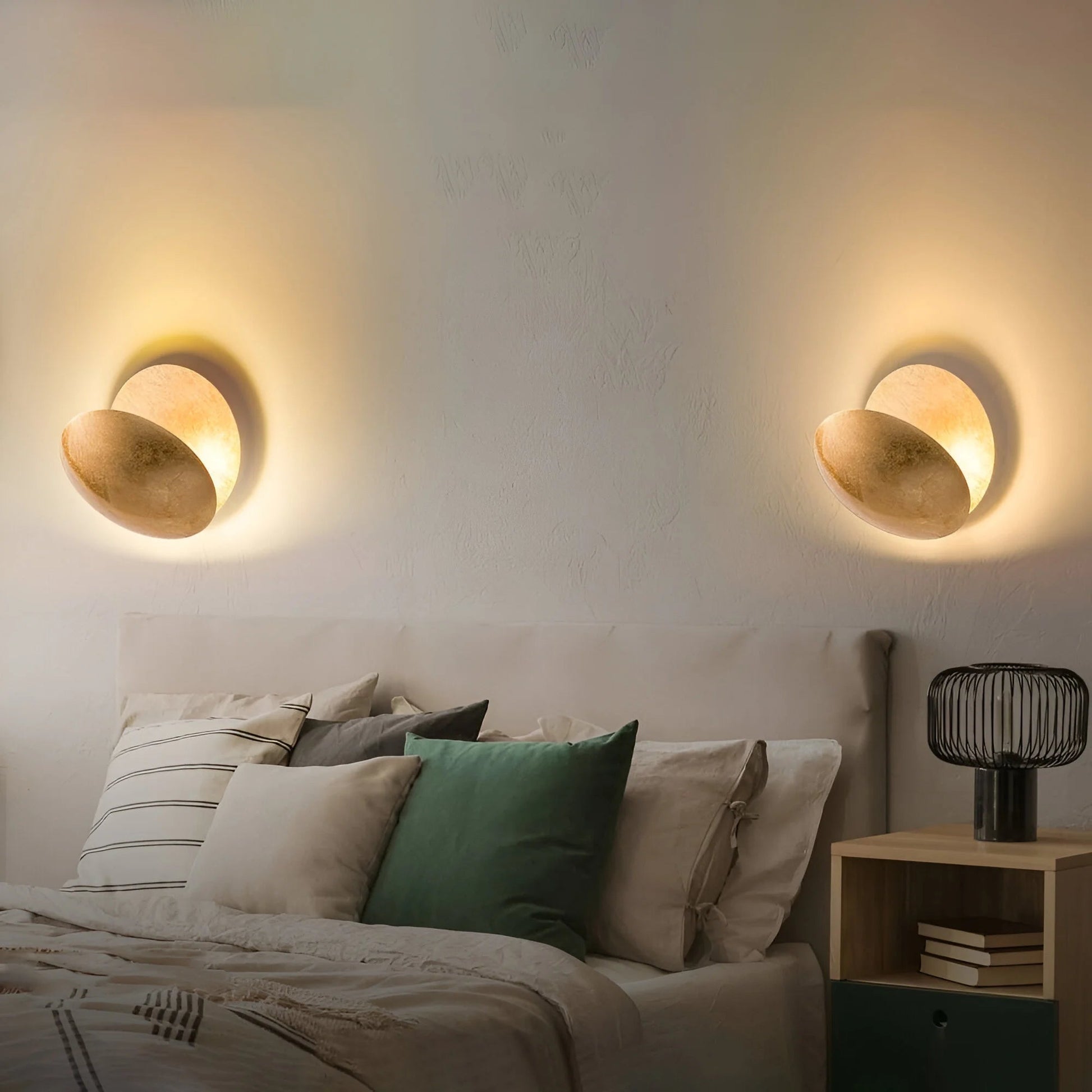 LunarGlow – Moon Phase Wall Light 4