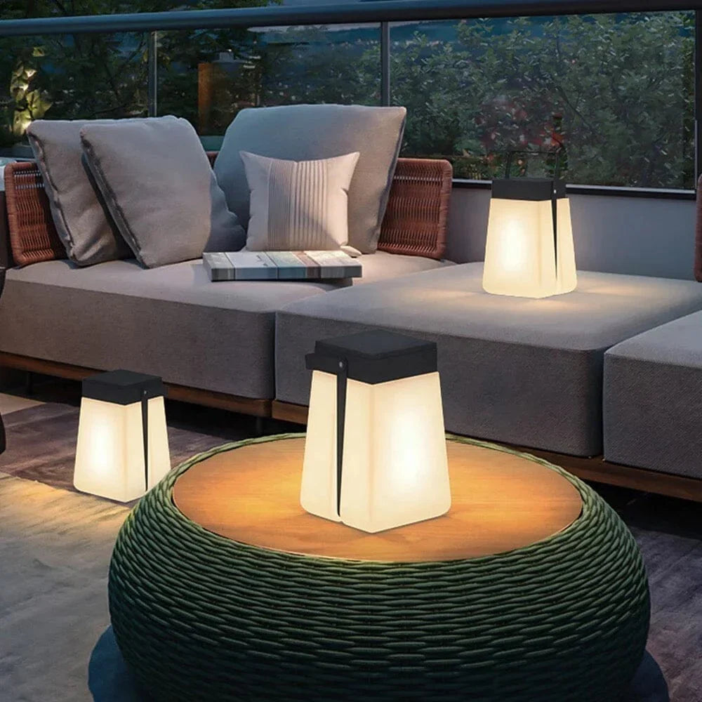LumeBox – Solar Box Garden Light